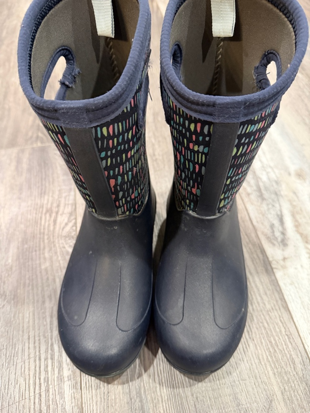 Bogs Kids Navy Rain Boots with Multicolor Dot Shaft